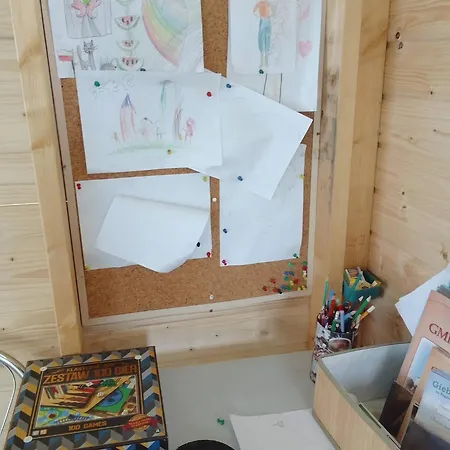 Camping, Zabierz Wlasny Namiot Kameralne Pole Namiotowe Z Basenem Kinem Plenerowym Miejscem Na Ognisko I Placem Zabaw Zywe Zwierzeta * Giebultow (Lwowek Slaski)