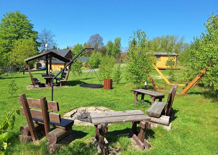 Campingplads Kameralne Pole Namiotowe, Zabierz Swoj Namiot, Blisko Swieradow I Zamek Czocha Giebultow (Lwowek Slaski)