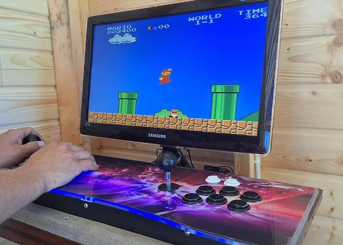 Kameralne Pole Namiotowe, Zabierz Swoj Namiot, Blisko Swieradow I Zamek Czocha Campingplads